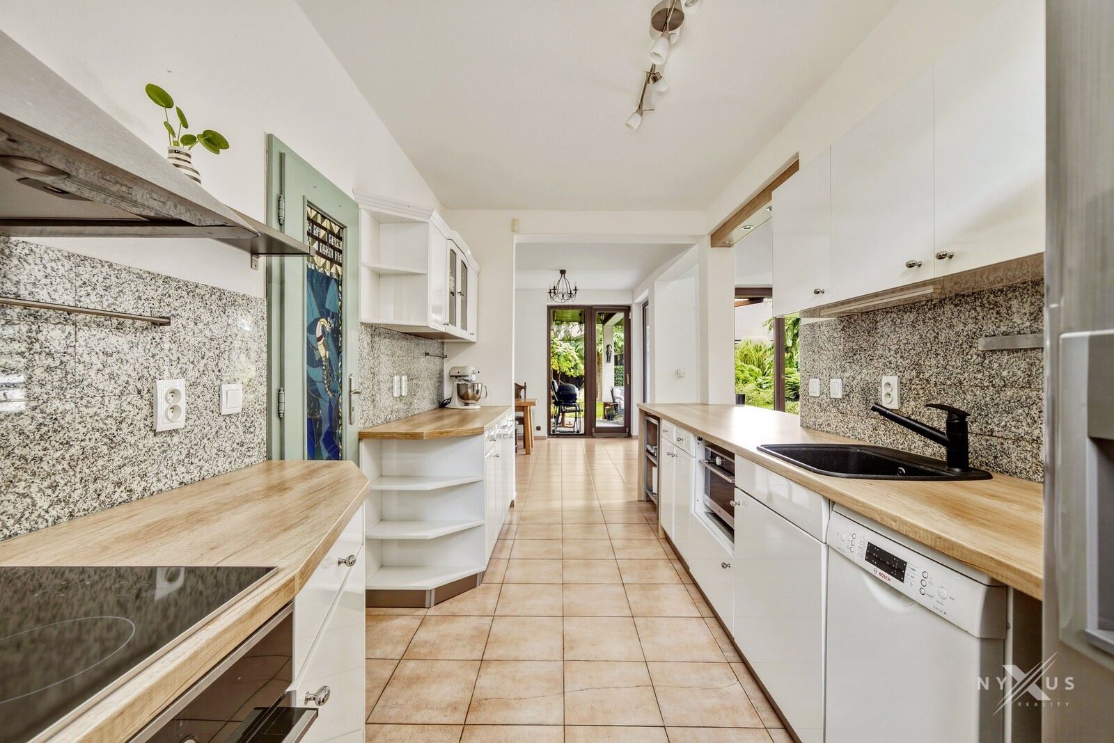 Prodej rodinný dům - Za Dvorem 540, Horoměřice, 290 m² - 5