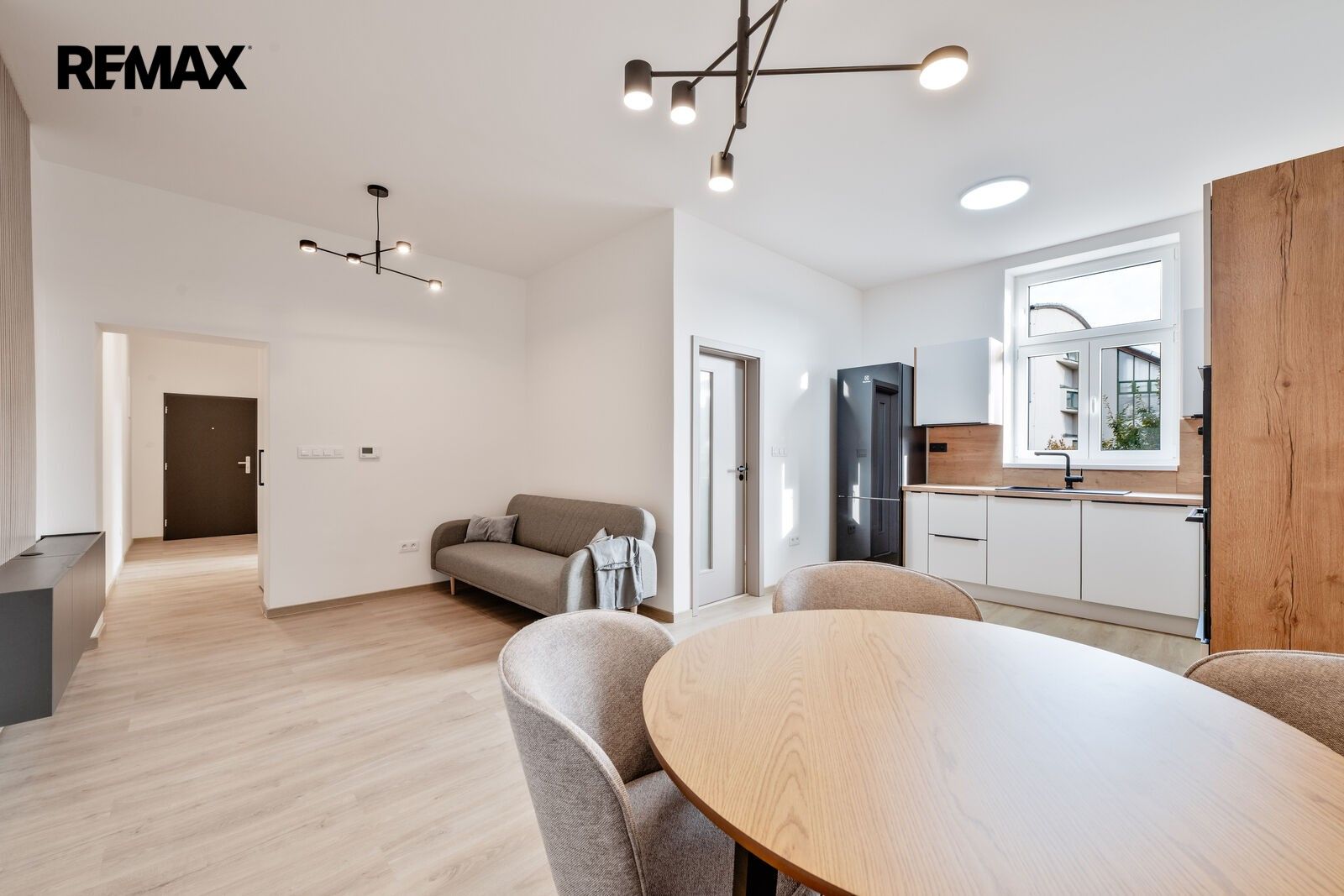 Pronájem byt 3+kk - Štítného 65, České Budějovice 6, 79 m² - 5