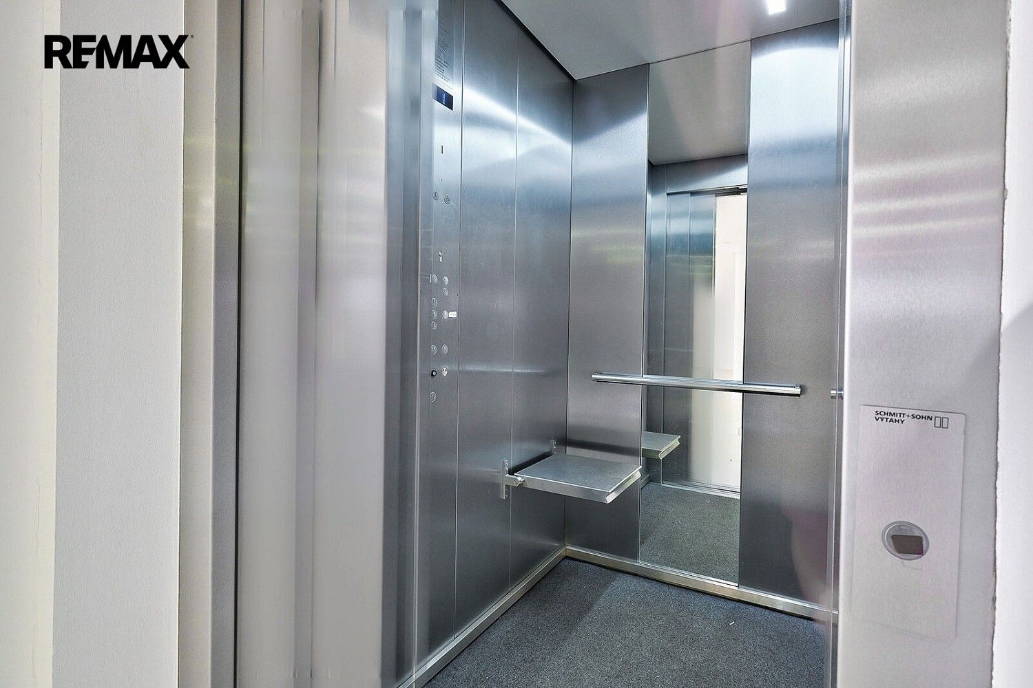 Obchodní prostory · 139 m² · Praha - Třebonice, okres Praha 17, Hlavní město Praha - 4