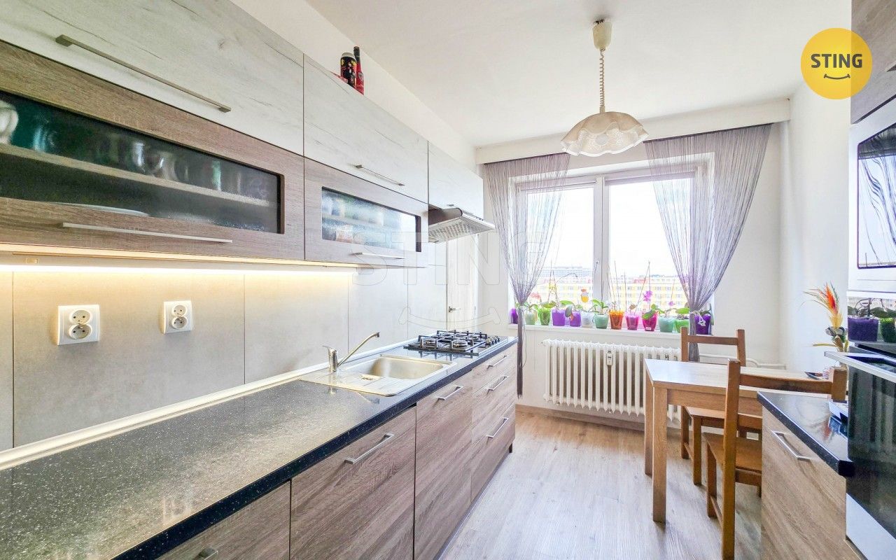 3+1, Mendelova, Karviná, 76 m²