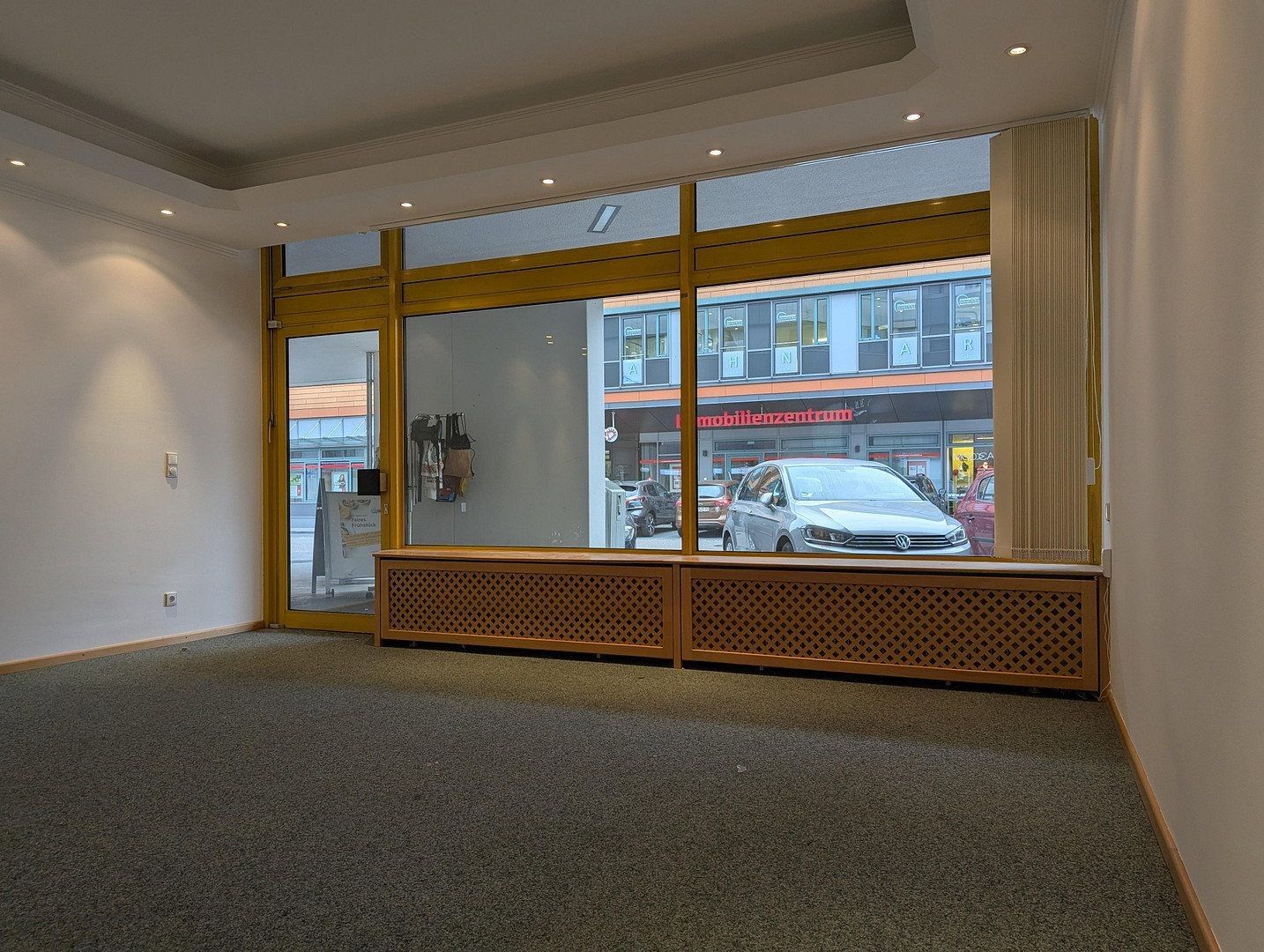 Obchodní prostory, Germering-Unterpfaffenhofen Unterpfaffenhofen Bayern 82110, 55 m² - 1
