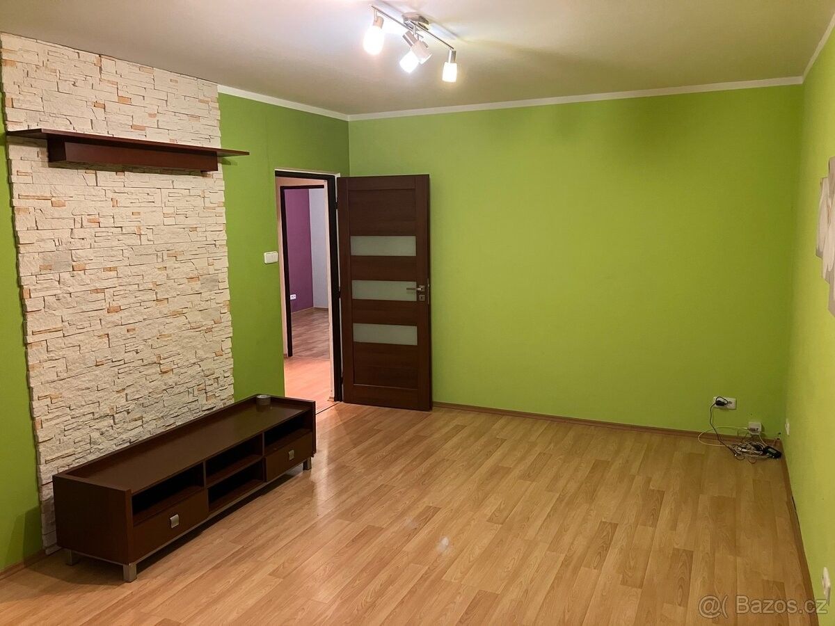 Pronájem byt - Zubří, 756 54