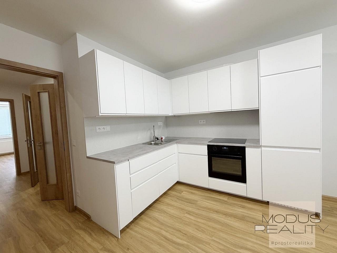 Byt 2+kk · 57 m² · Praha - Kobylisy, okres Praha 8, Hlavní město Praha - 3