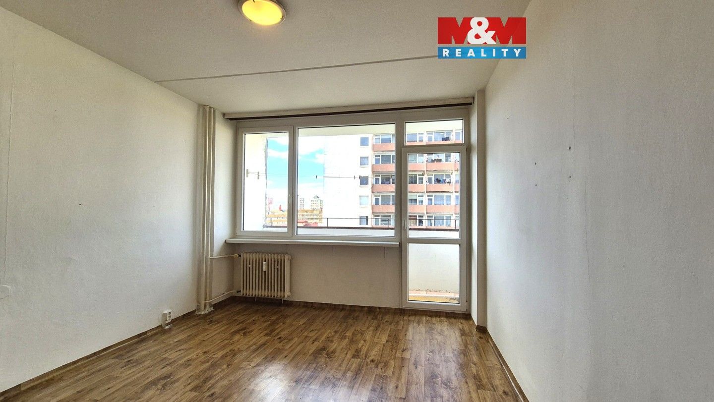 1+kk, M. G. Dobnera, Most, 22 m² - 1