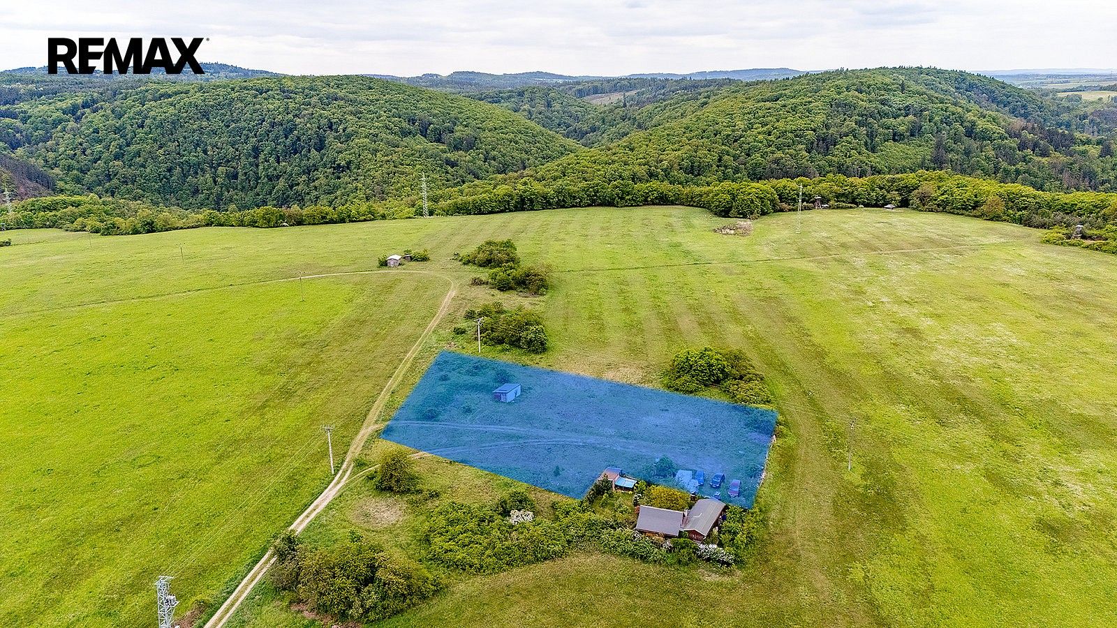 Pozemek, 3 269 m²