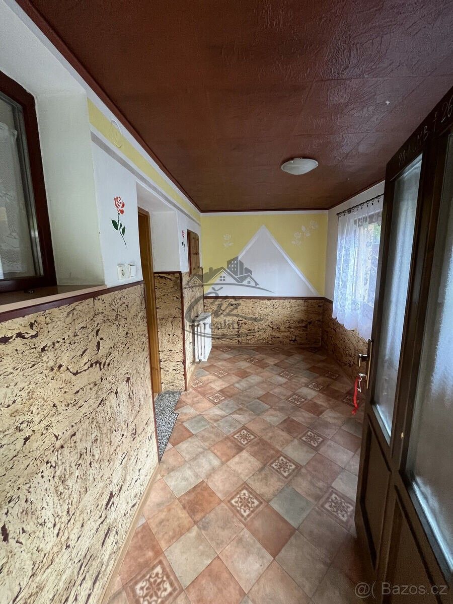Rodinné domy, Nový Hrozenkov, 756 04 - 2
