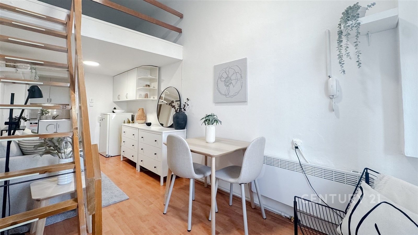 1+kk, Štefánikova 102, Brno, 21 m²