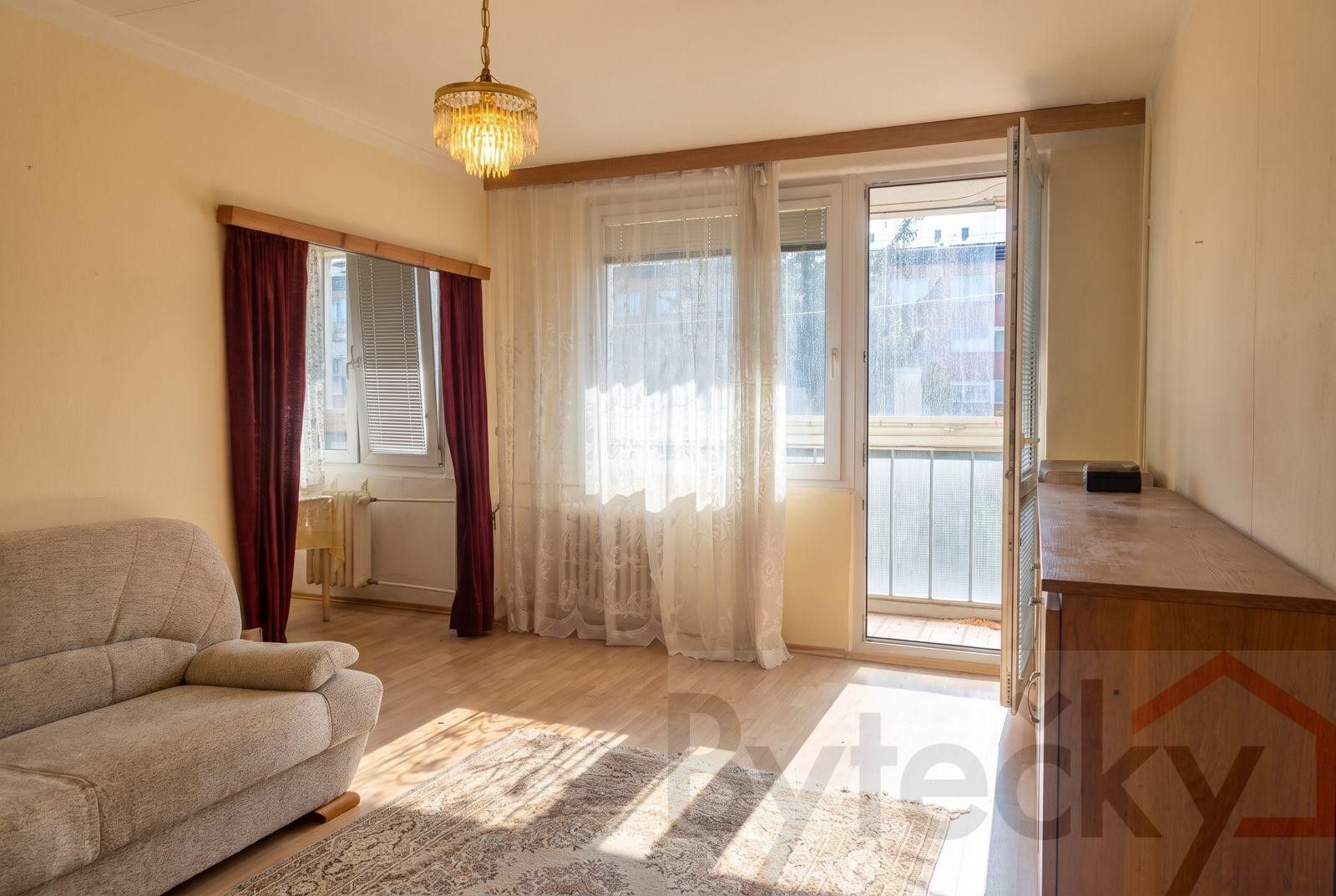 4+1, Mimoňská , Praha Prosek, 66 m² - 2