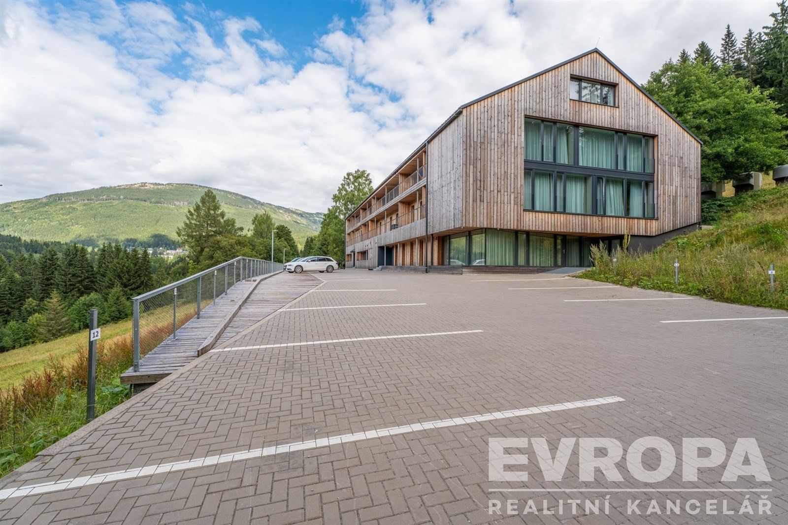 Prodej byt 3+kk - Špindlerův Mlýn, 81 m²