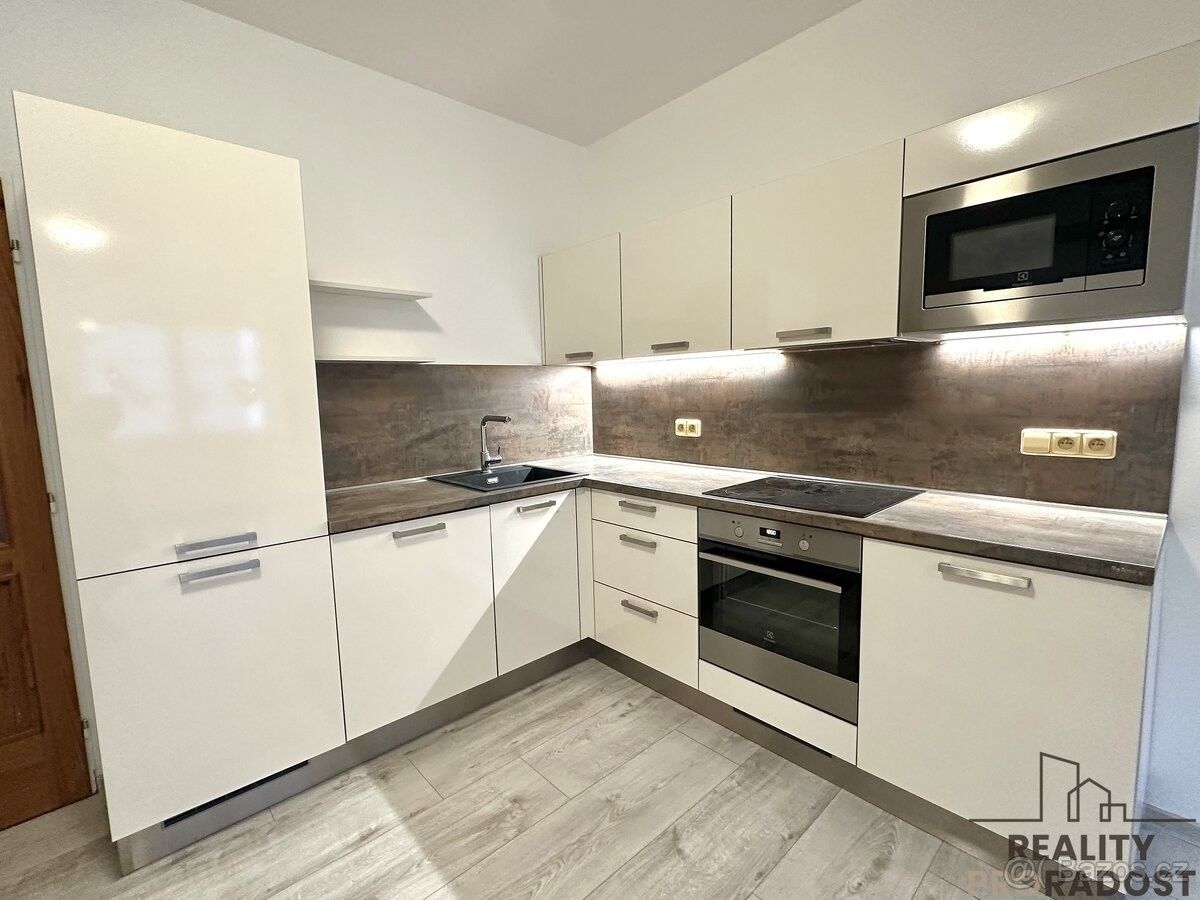 Byty, Olomouc, 779 00