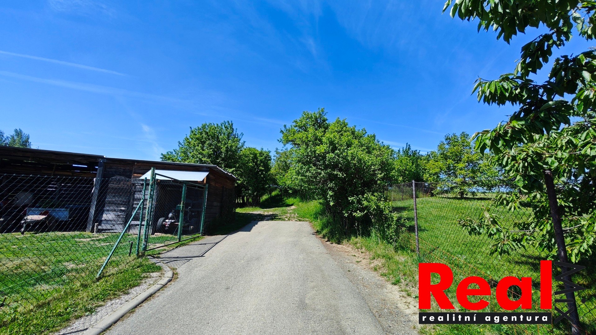 Prodej pozemek pro bydlení - Ježkovice - 5