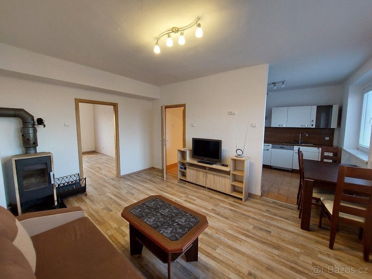 Byty, Mirotice, 398 01