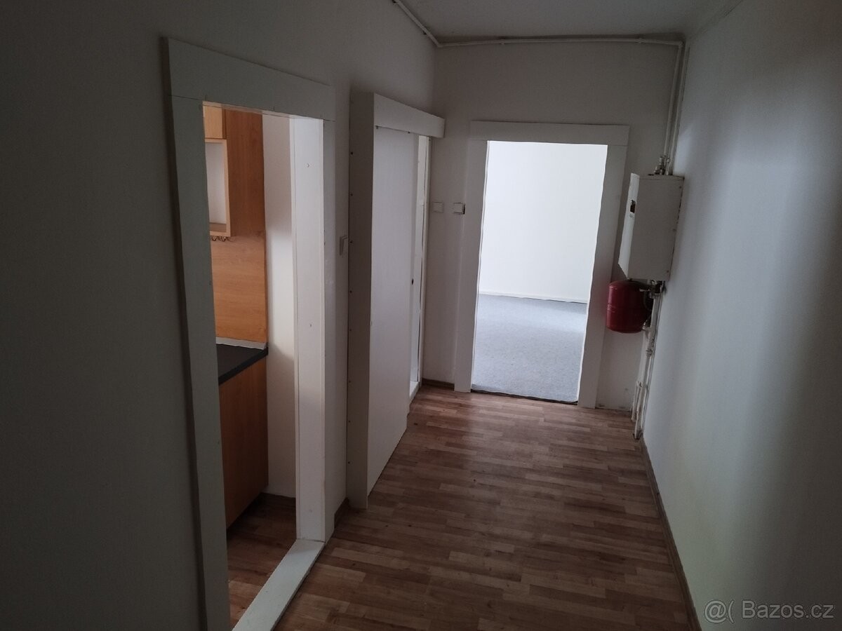 Byt · 68 m² · Karlovy Vary, 360 01 - 3