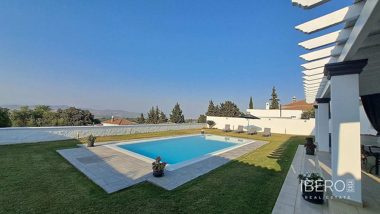 Rodinný dům, 405 m²