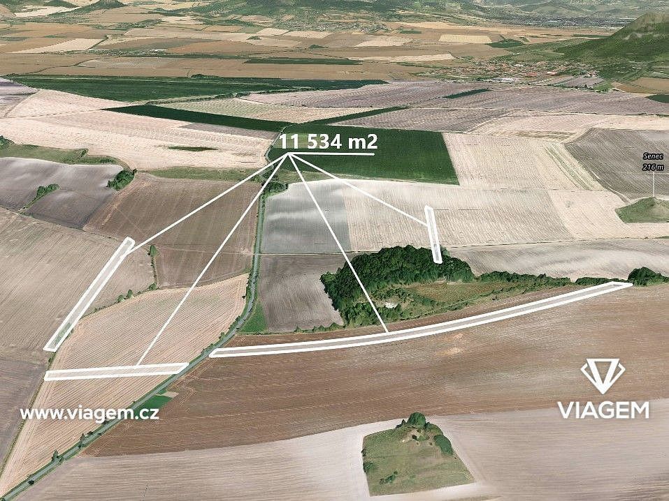 Zemědělský pozemek, 1 441 m²
