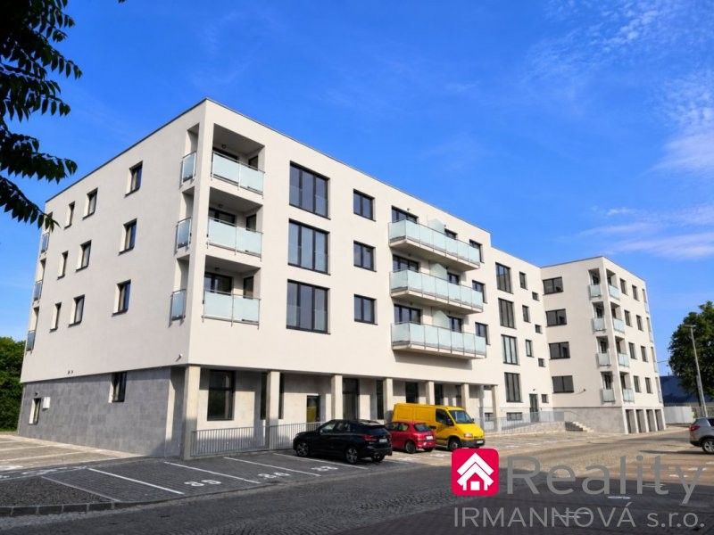 Byt 3+kk, 67 m²