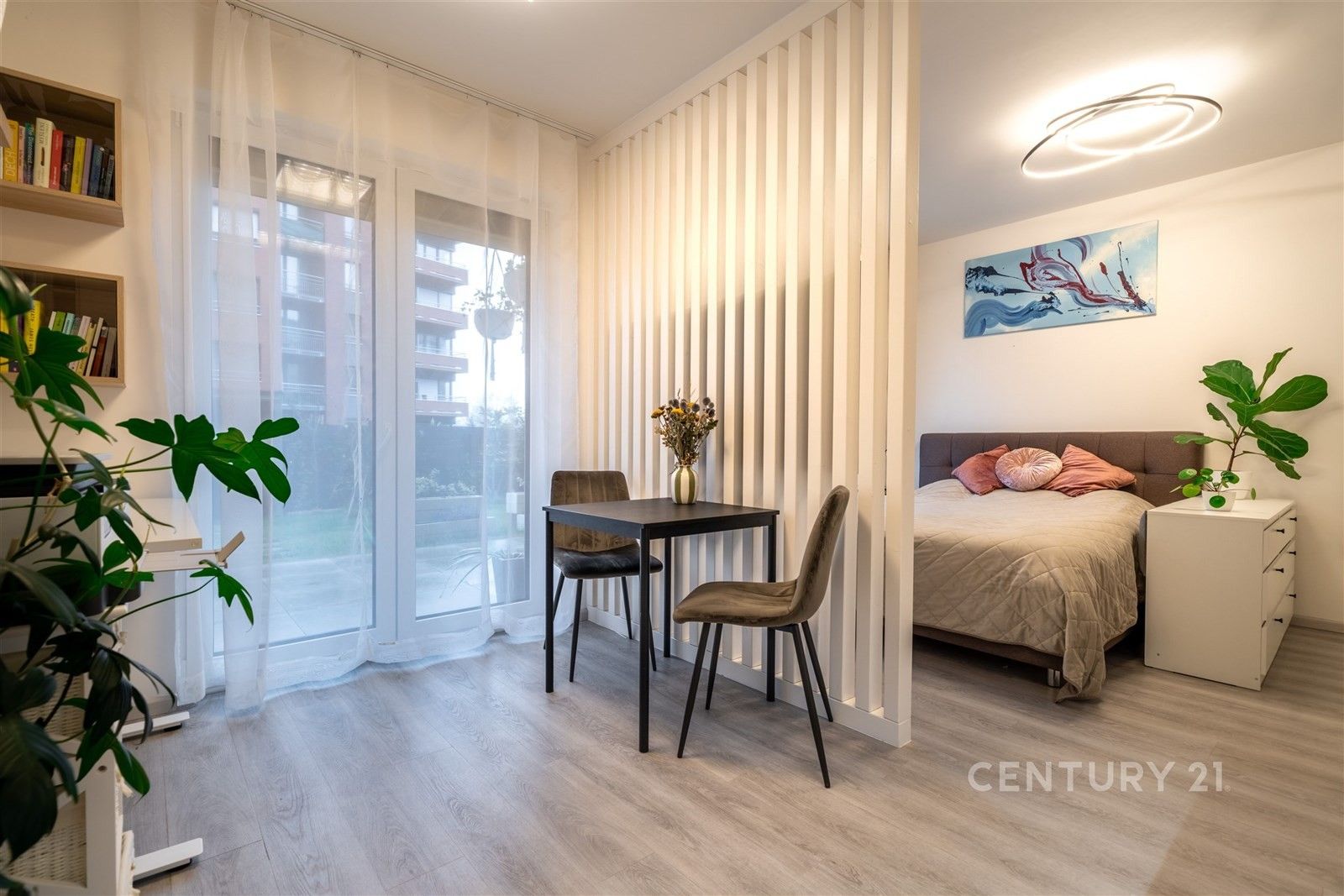 1+kk, Šternovská, Praha, 34 m²