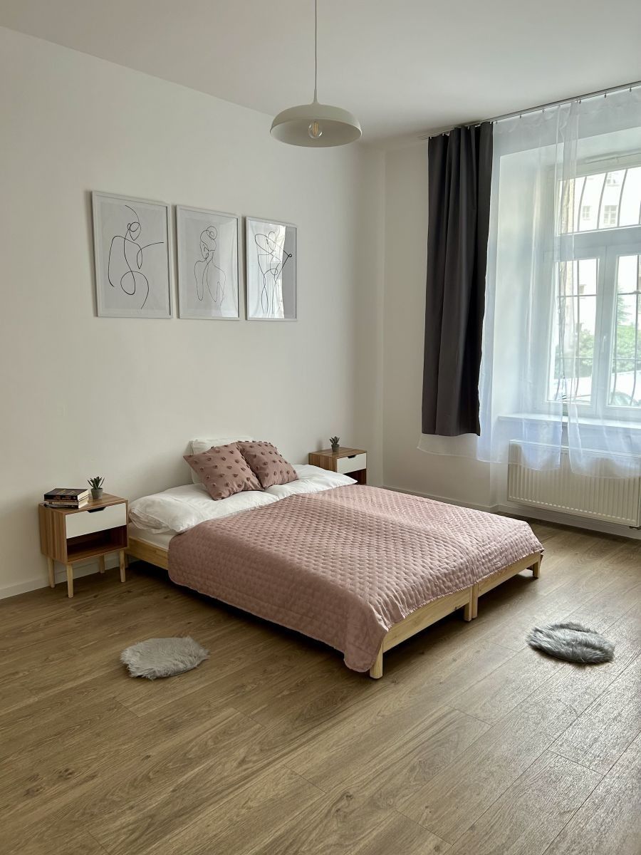 Byty, Na Plzeňce, Praha - Smíchov, 53 m² - 2