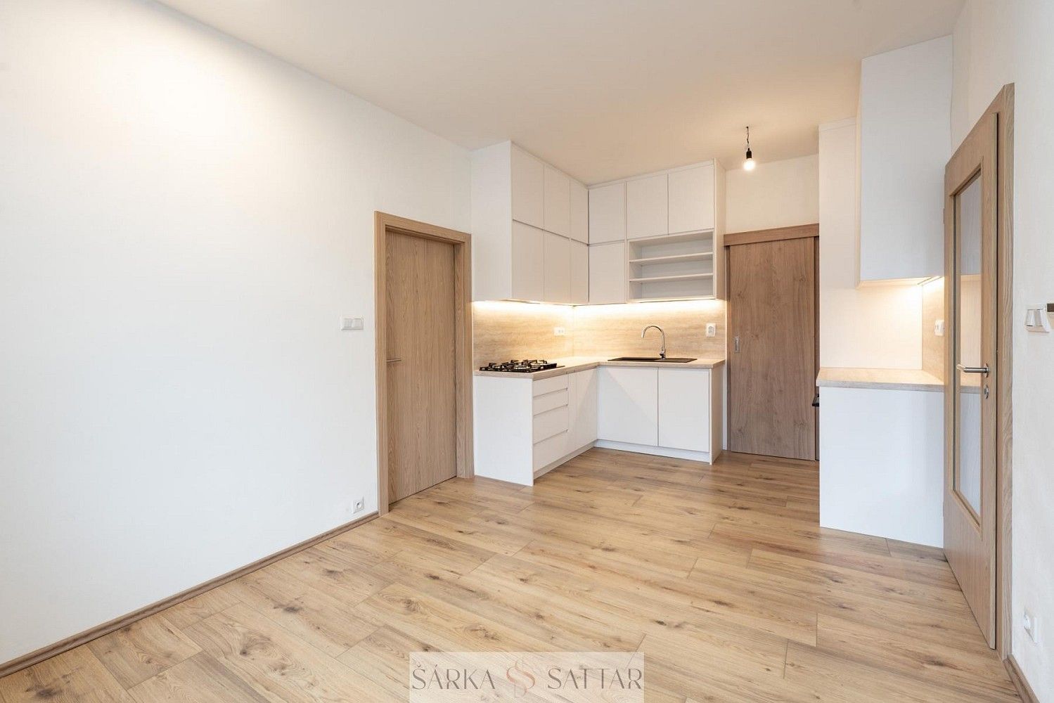 2+kk, Za Strahovem, Praha 6 - Břevnov, 48 m² - 1