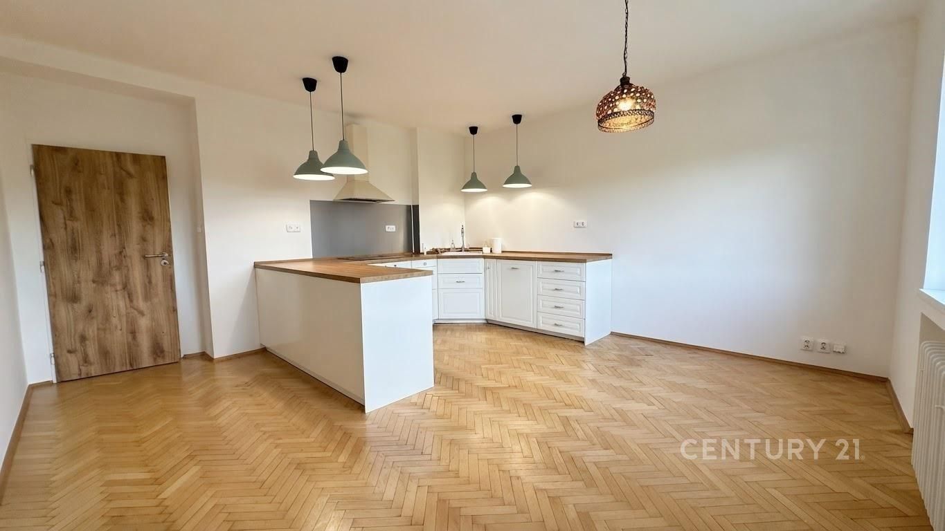 3+kk, Na Mlejnku 991, Praha Braník, 80 m² - 2