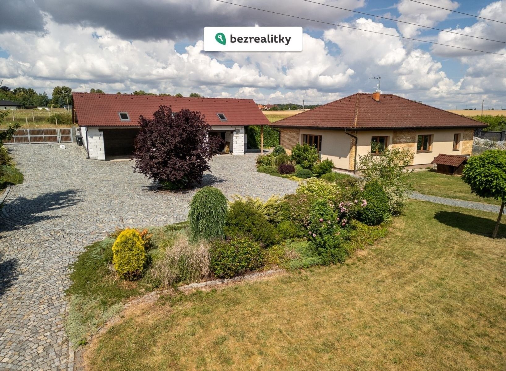 Rodinné domy, U brůdku, Lužná, 122 m²