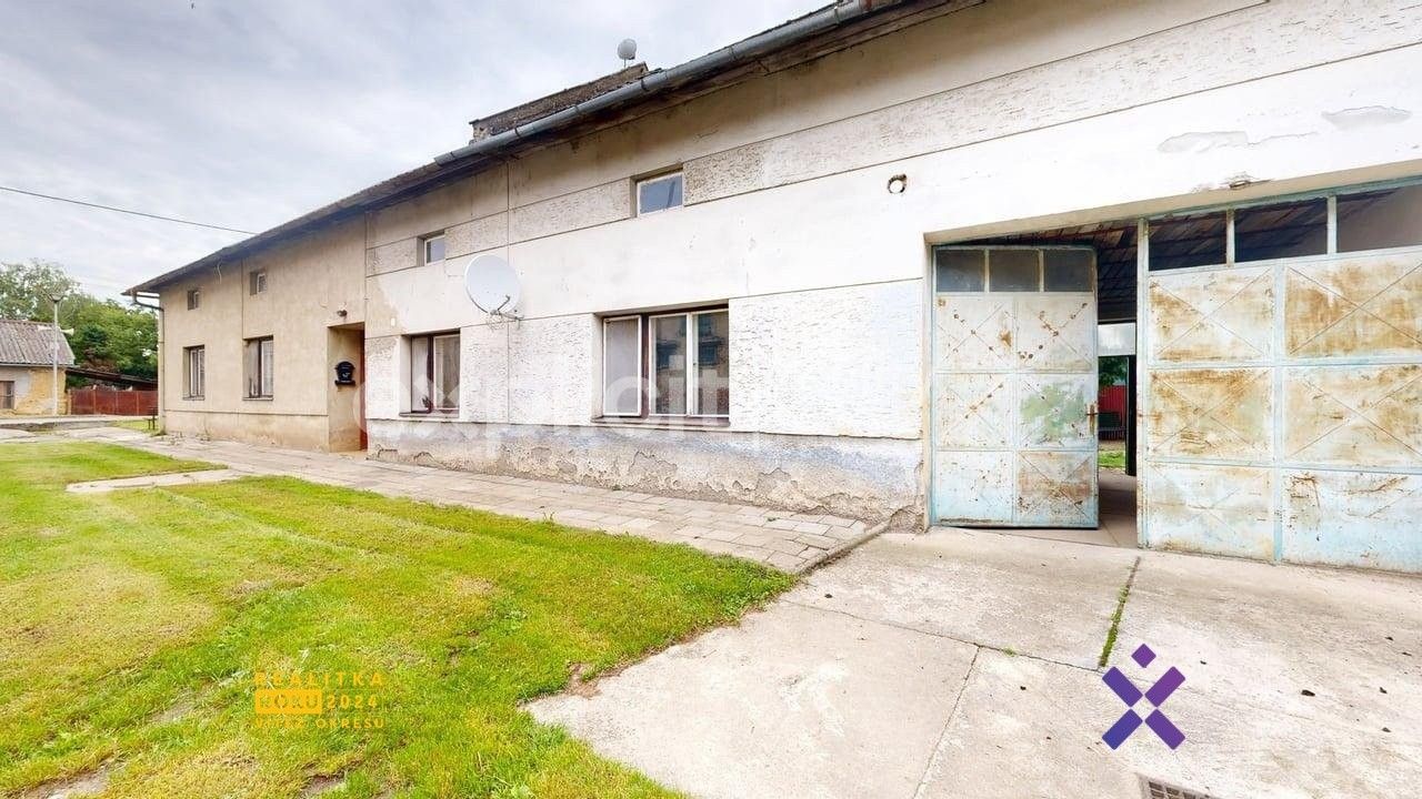 Rodinné domy, Zahnašovice, 127 m²