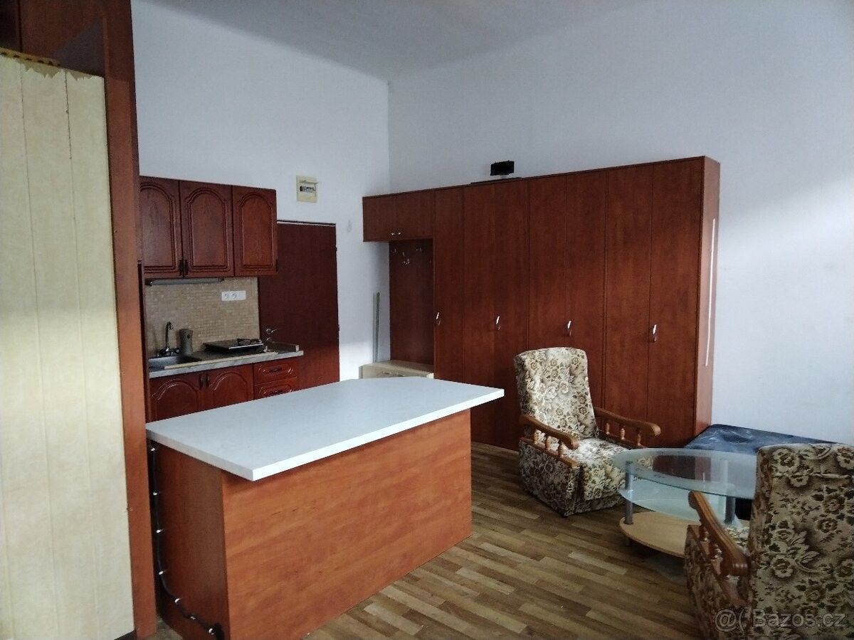 Byty, Morkovice-Slížany, 768 33