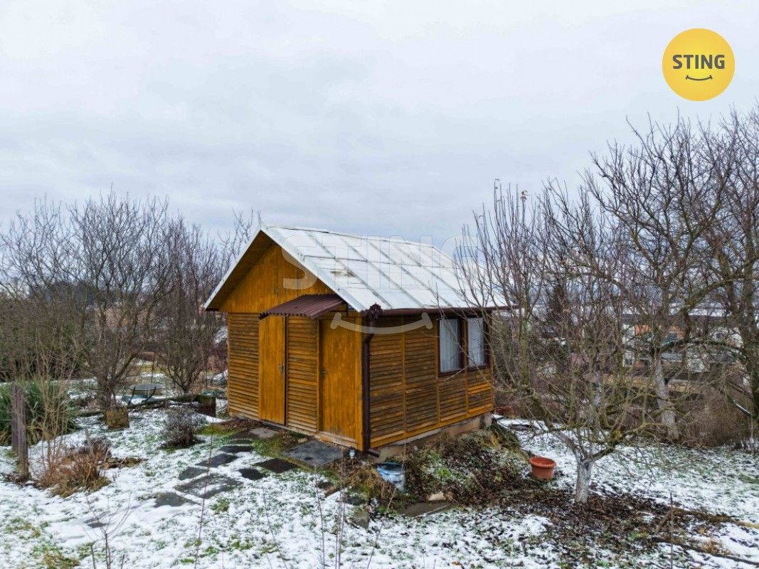 Chaty, Slavonín, Olomouc, 16 m²