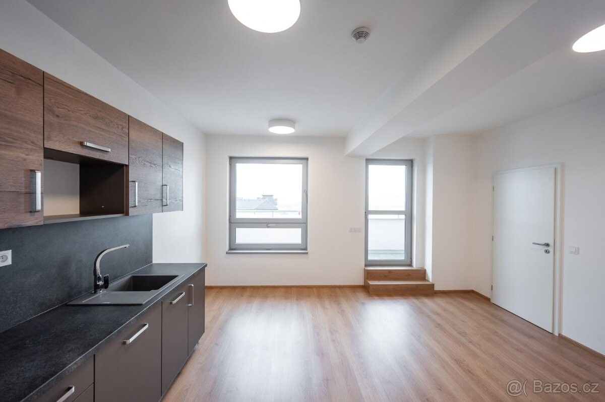Pronájem byt - Uherský Brod, 688 01