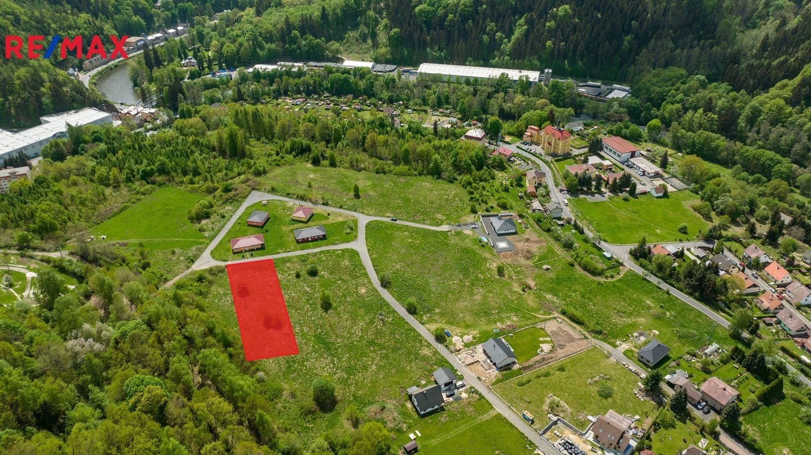 Prodej pozemek pro bydlení - Kyselka, 1 975 m²