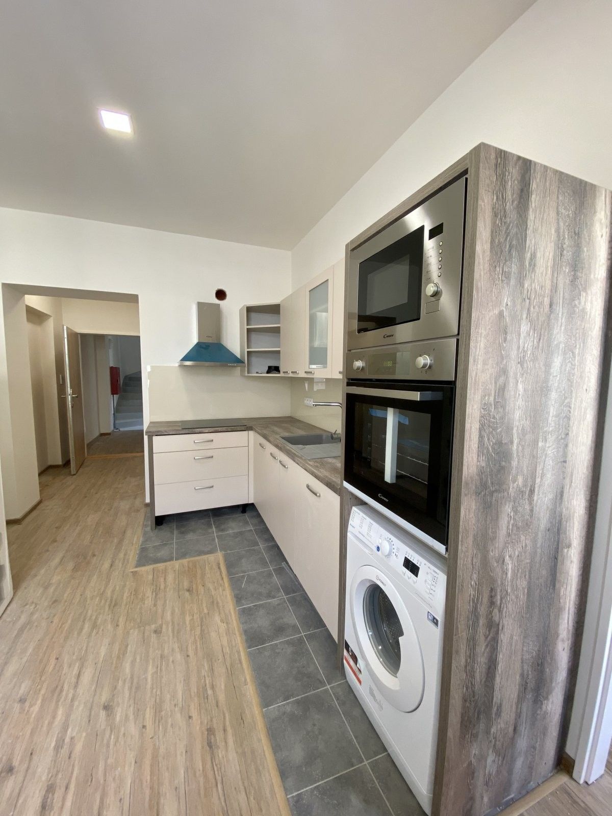 2+1, Ke Koulce, Praha Smíchov, 44 m² - 2