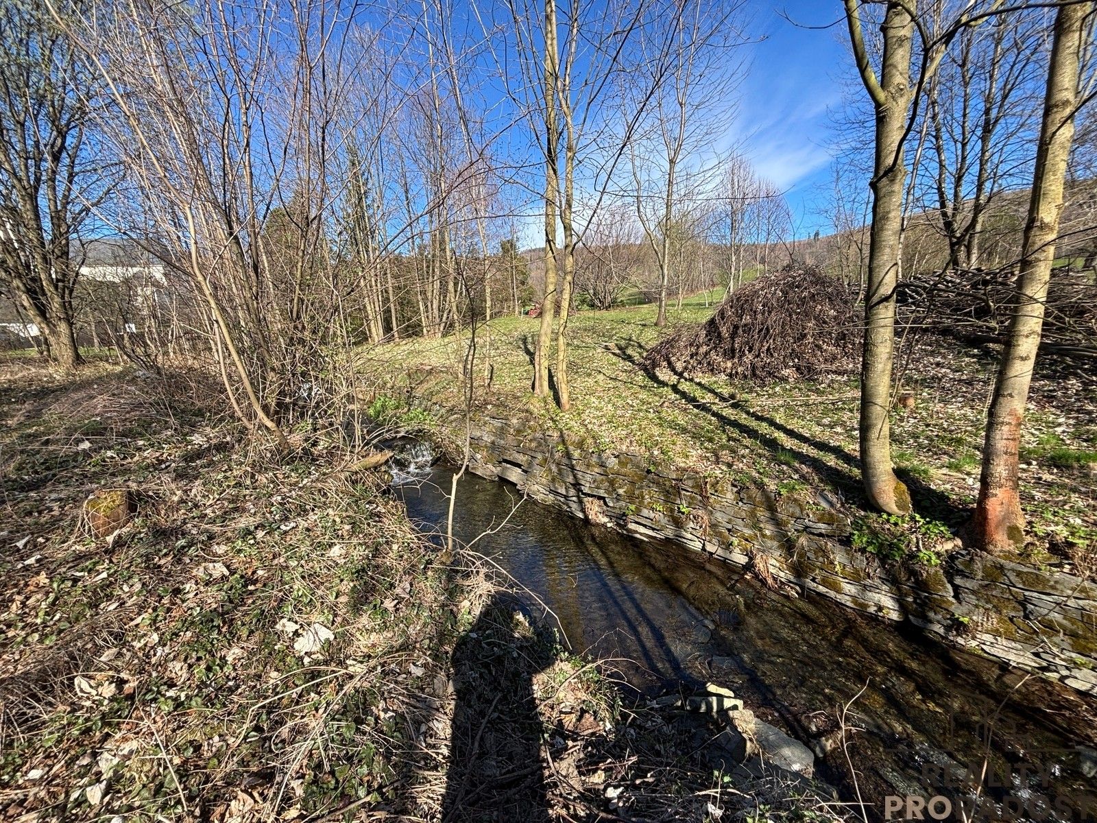 Pozemek pro bydlení · 723 m² · Petrovice - 3