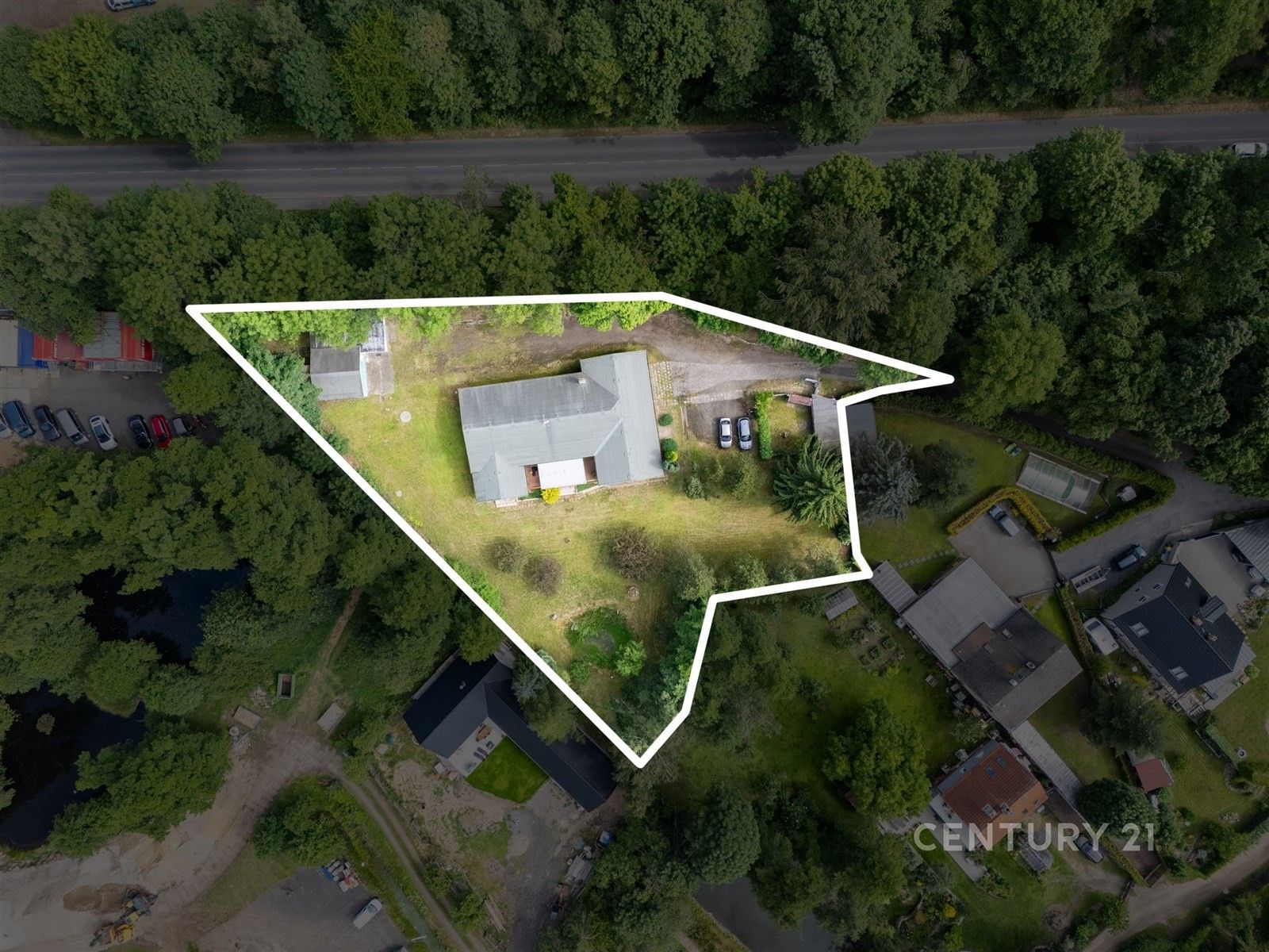 Rodinné domy, Podkrušnohorská 831, Lom, 273 m² - 2