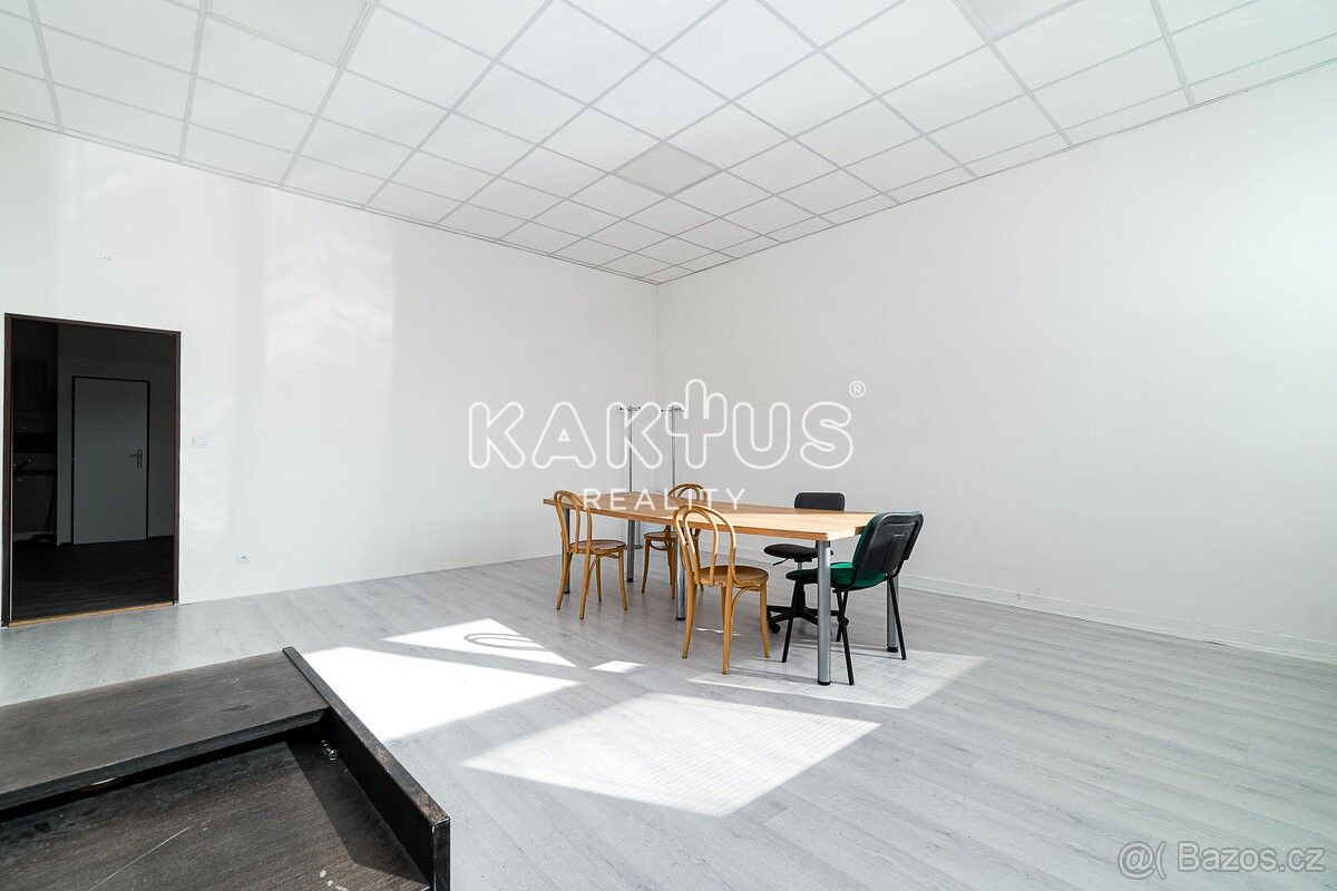 Pronájem kancelář - Ostrava, 722 00