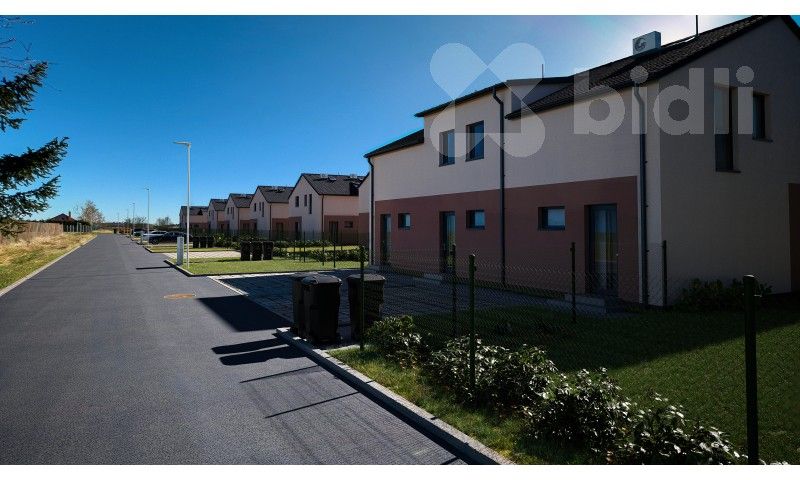 3+kk, Radouň, Štětí, 86 m²