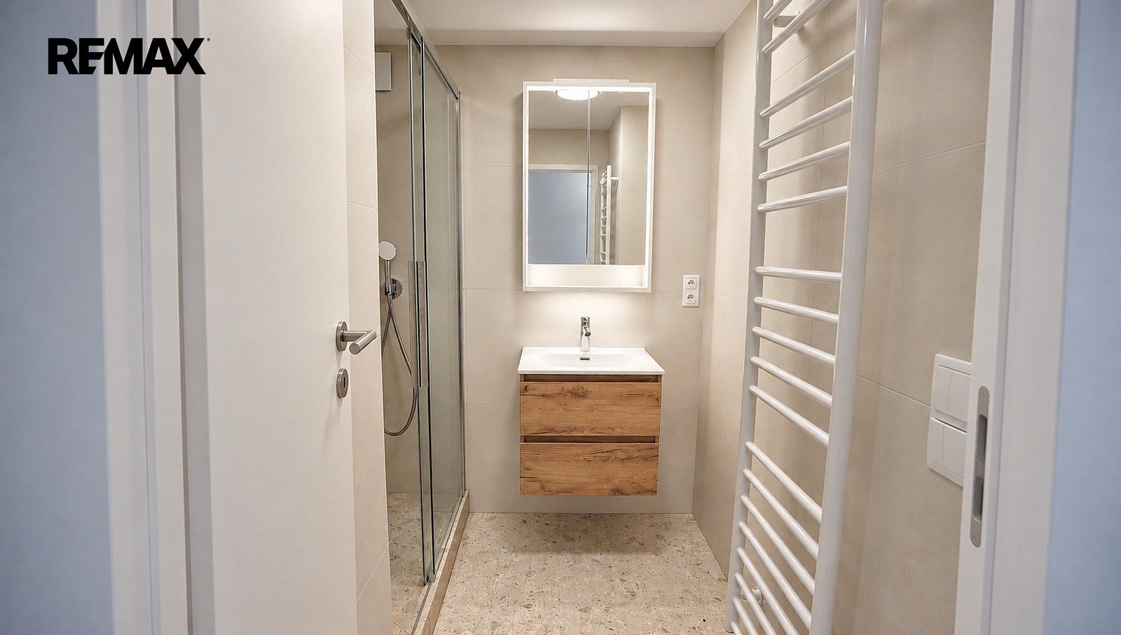 Pronájem byt 2+kk - Dejvická, Praha 6 - Bubeneč, 42 m² - 5