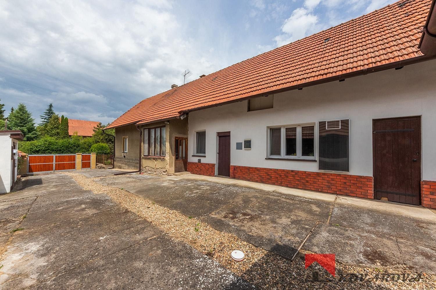 Rodinný dům · 322 m² · Nová Ves, okres Mělník - 4