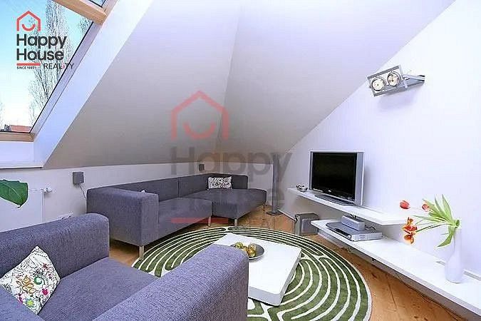Byt 2+kk · 93 m² · Praha - Dejvice, okres Praha 6, Hlavní město Praha - 3