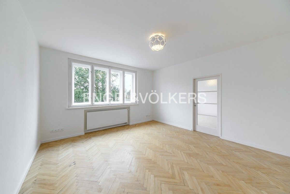 Rodinné domy, K Fialce, Praha, 244 m²