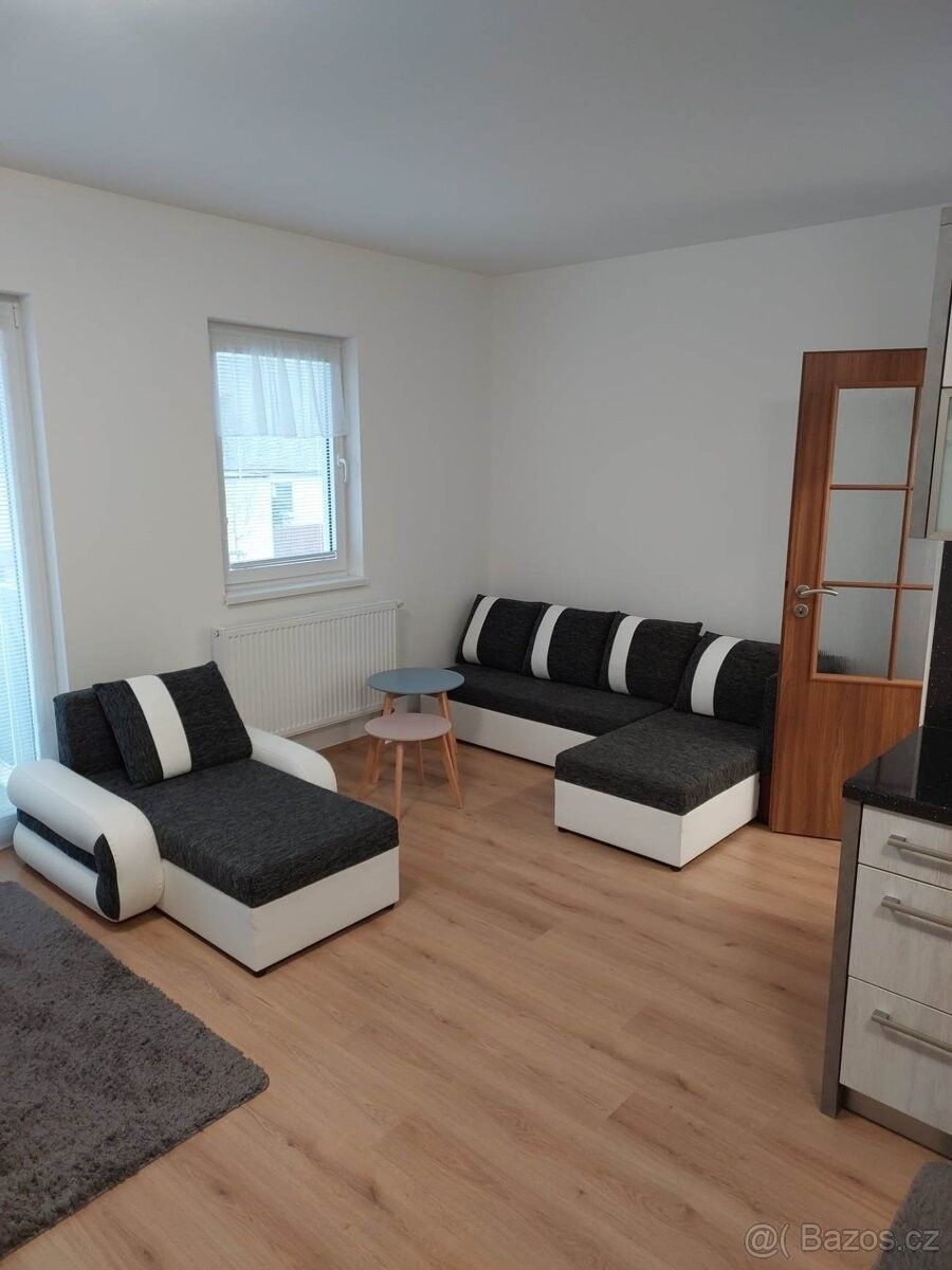 Pronájem byt - Mohelnice, 789 85