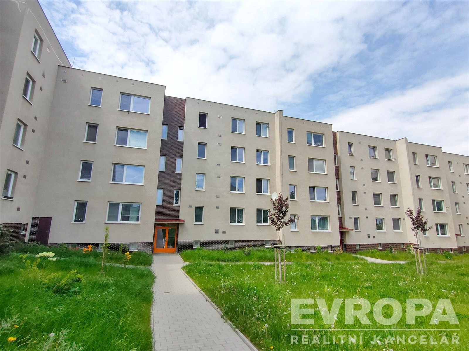 Prodej byt 2+1 - Kolínská, Chvaletice, 45 m²