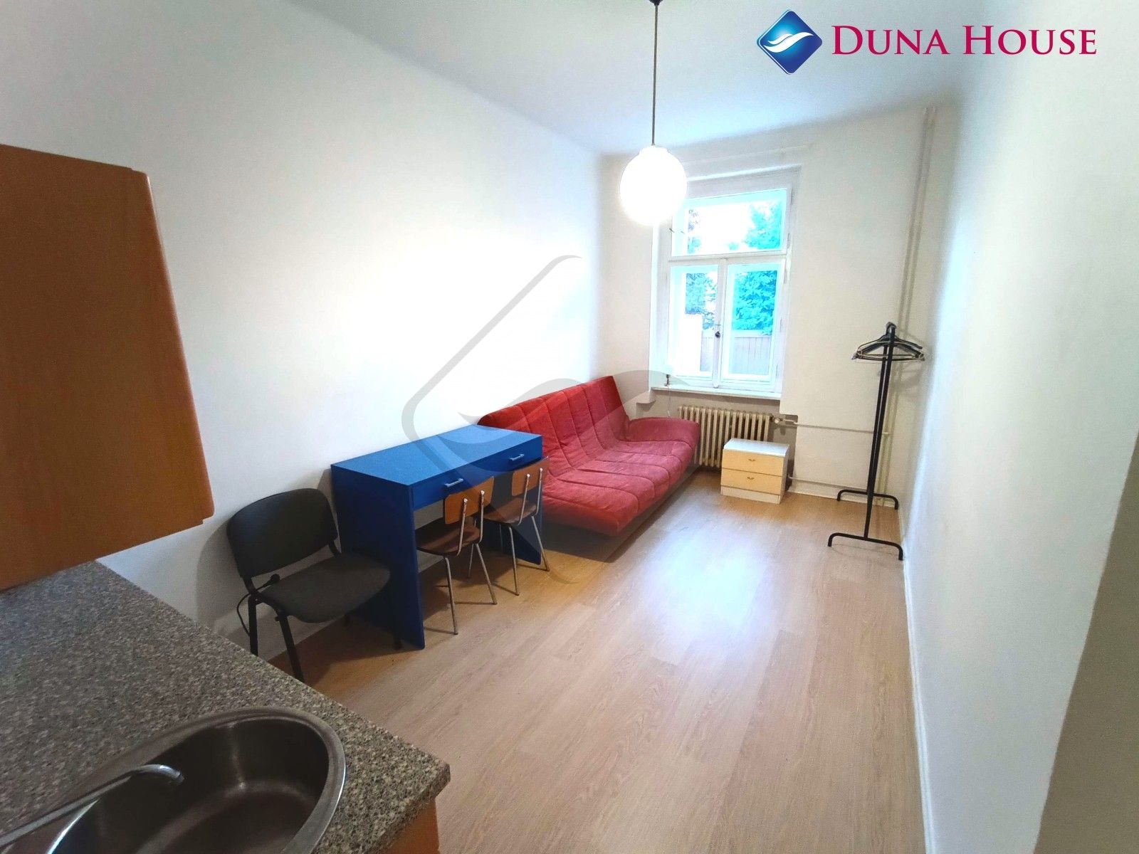 Pronájem byt 1+kk - Rostovská, Praha, 15 m²