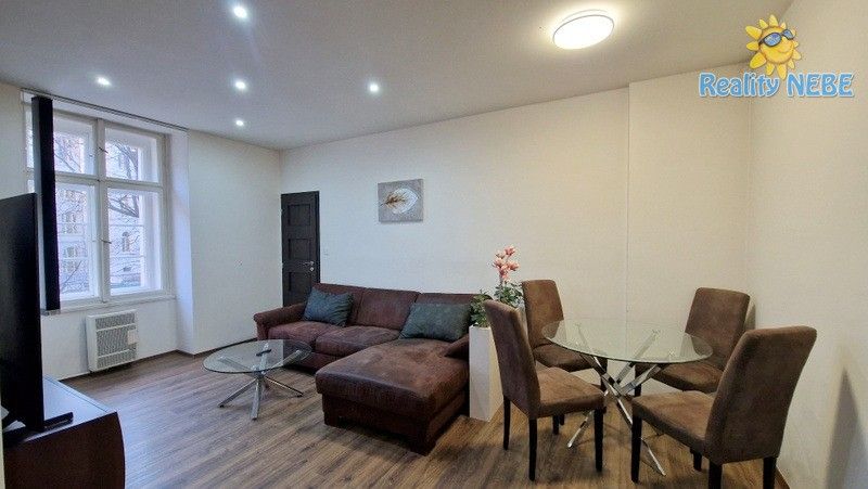 2+kk, Moskevská, Praha, 46 m² - 1