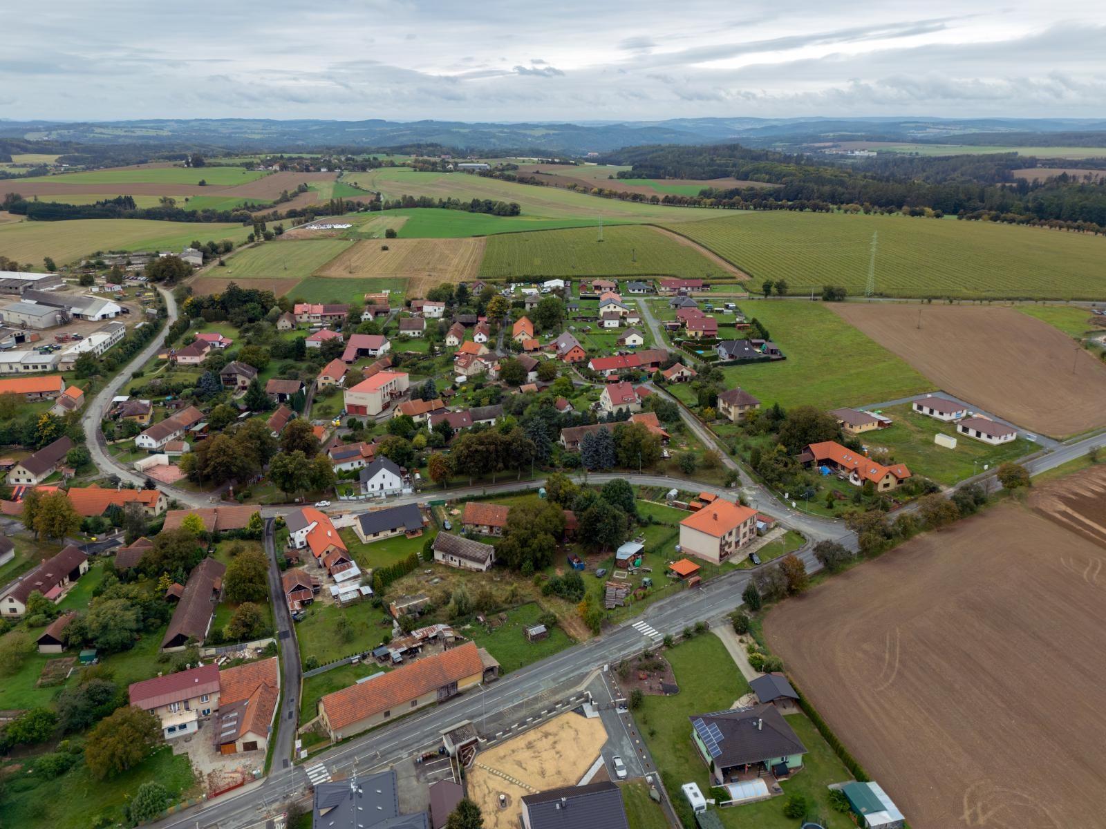 Pozemek pro bydlení · 800 m² · Zbizuby - 4