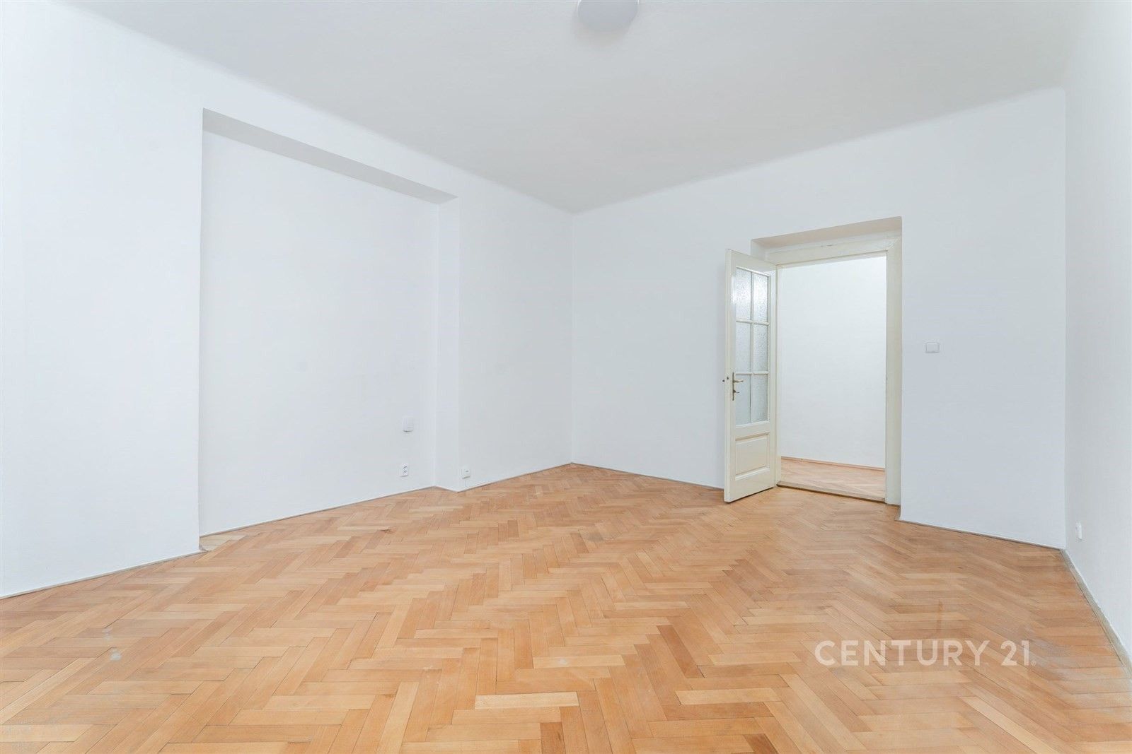 2+kk, Velvarská 1622, Praha Dejvice, 48 m² - 2