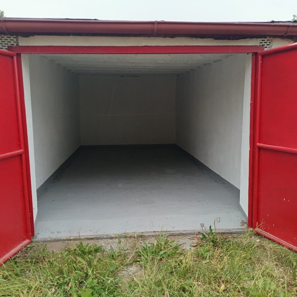 Garáž · Odry, 742 35 - 3