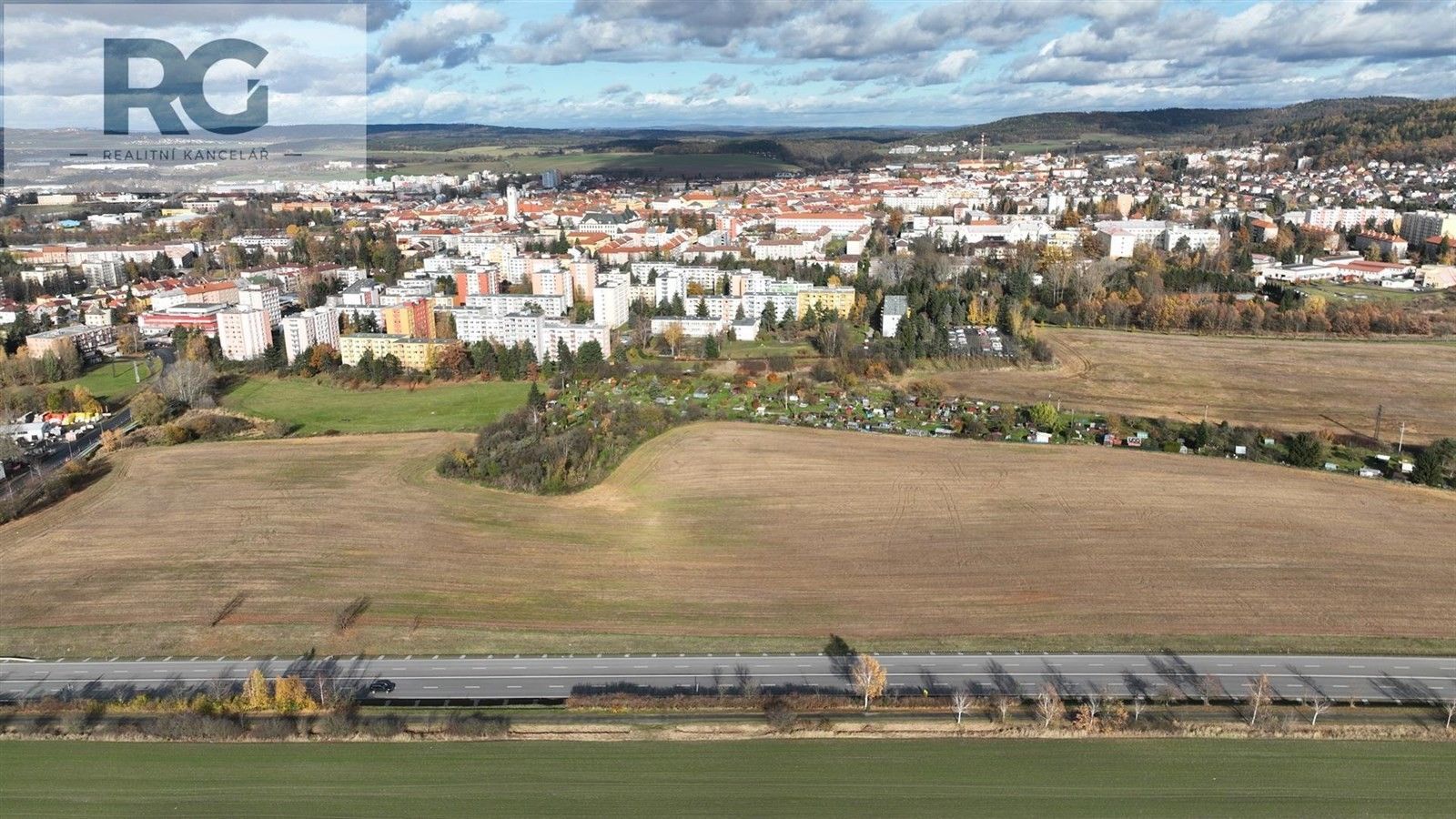Prodej pozemek pro bydlení - Budějovické Předměstí, Písek, Česko, 9 304 m²