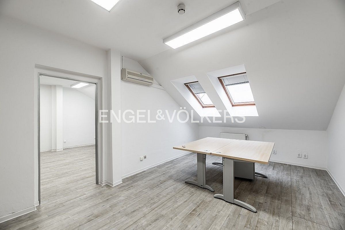 Pronájem kancelář - Praha - Žižkov, okres Praha 3, Hlavní město Praha, 57 m² - 5