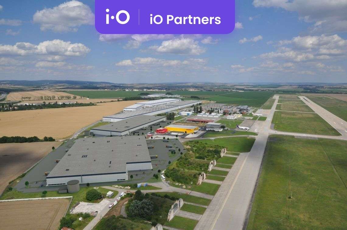 Pronájem sklad - Letiště Brno-Tuřany, Brno Tuřany, 13 000 m² - 5