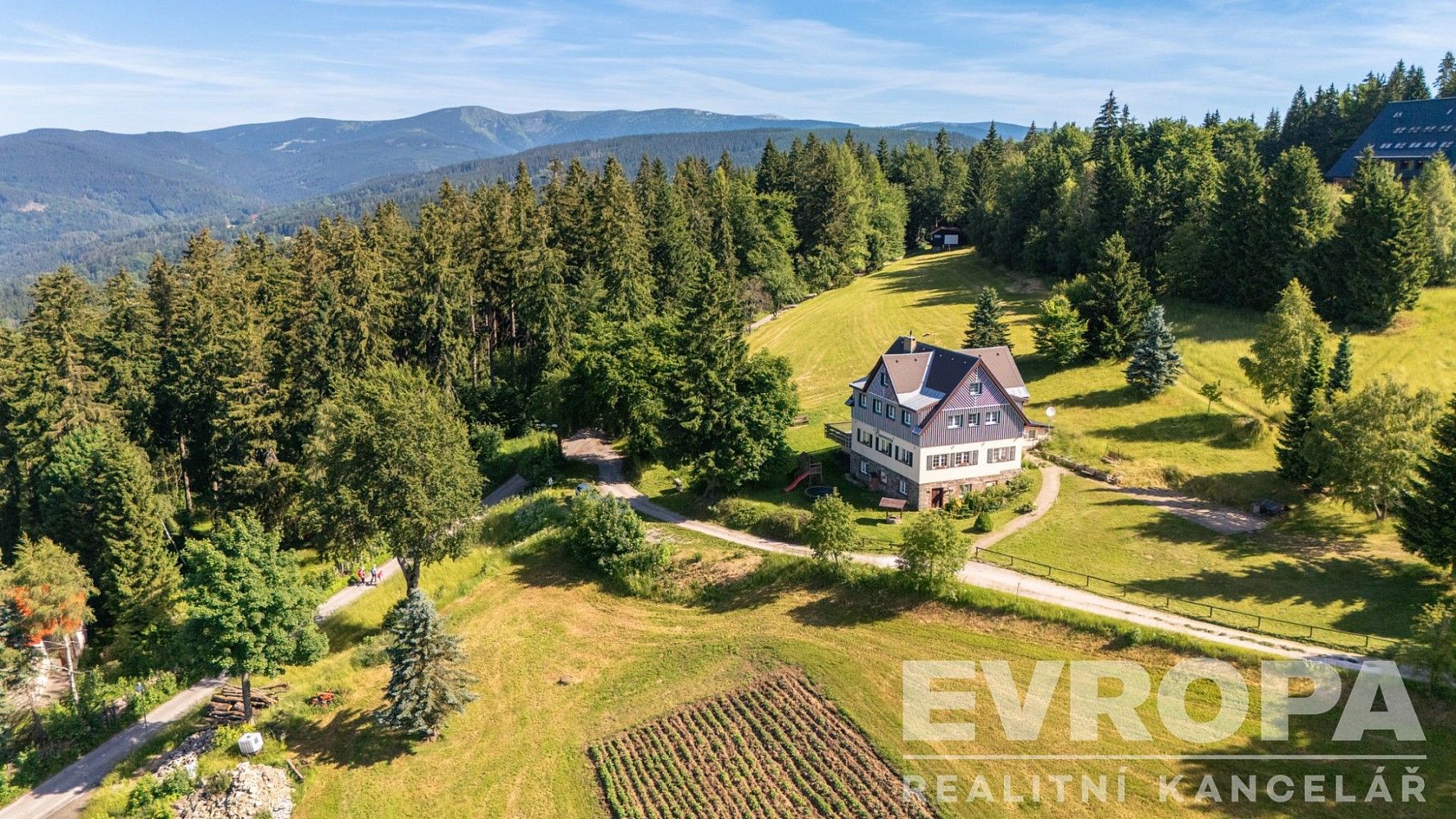 Ubytovací zařízení, Benecko, okres Semily, Liberecký kraj, 425 m² - 2